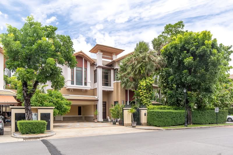 Baan Sansiri Sukhumvit 67, Bangkok, 32 Soi Sukhumvit 67, Phra Kanong Nua, Watthana, Bangkok, 5 Bedrooms, 560 sqm, Single Detached House For Rent, by Rattapon Sivamok, 500488502 - DDproperty.com