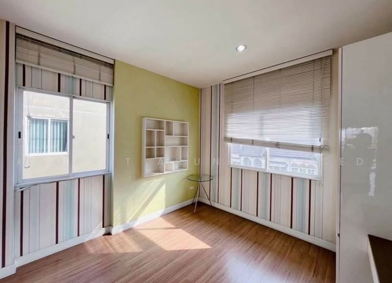 Nalin Avenue Ramkhumhaeng, Bangkok, Ramkhamhaeng138 Road, Saphan Sung, Bangkok, 3 Bedrooms, 124 sqm, Townhouse For Rent, by Komkrit Arunvessased, 500488508 - DDproperty.com