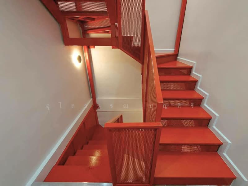 Shop house, Bangkok, สุขุมวิท, Bang Chak, Phra Khanong, Bangkok, 4 Bedrooms, 141 sqm, Townhouse For Rent, by Ulaiwan Boonsiri, 500488527 - DDproperty.com