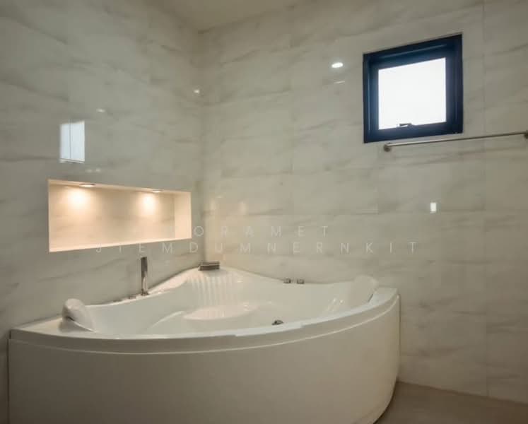 3-BR Villa, Prachuap Khiri Khan, Pak Nam Pran, Pran Buri, Prachuap Khiri Khan, 3 Bedrooms, 288 sqm, Villa For Sale, by Woramet Jiemdumnernkit, 500488533 - DDproperty.com