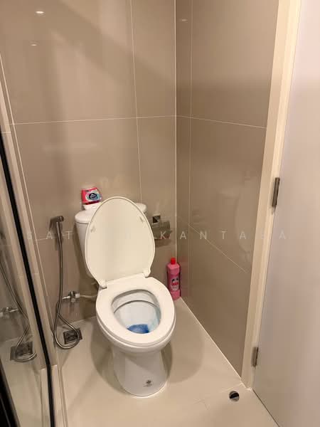 Monte Rama 9-Ramkhamhang, Bangkok, Soi Ramkhamhang 8 Yak 10 (Udomyot 2), Hua Mak, Bang Kapi, Bangkok, 1 Bedroom, 29 sqm, Condo For Rent, by Satayu Kantasa, 500488549 - DDproperty.com