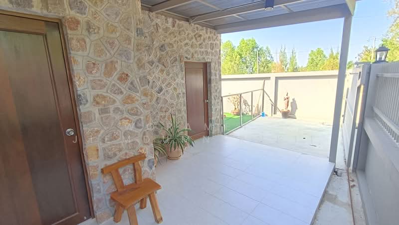2-BR Villa, Prachuap Khiri Khan, Thap Tai, Hua Hin, Prachuap Khiri Khan, 2 Bedrooms, 170 sqm, Villa For Sale, by Woramet Jiemdumnernkit, 500488550 - DDproperty.com