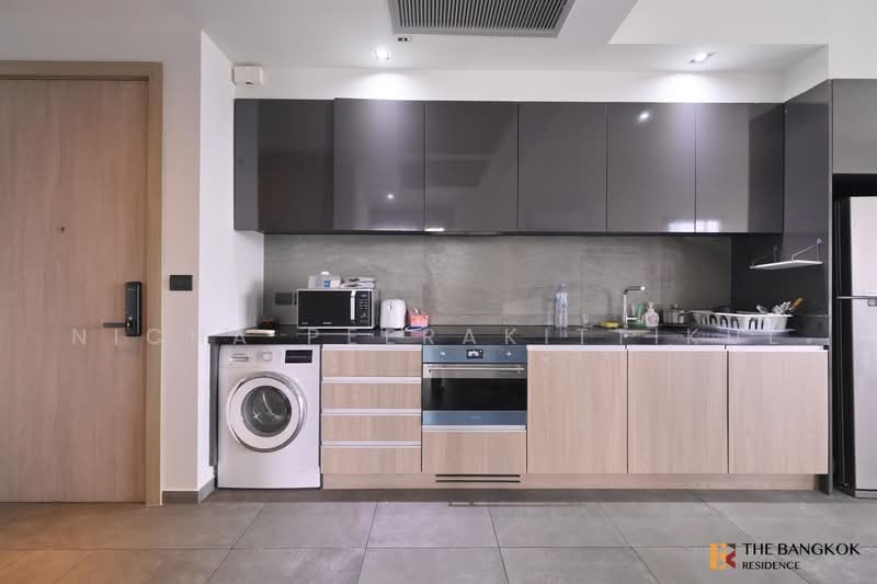 The Lofts Asoke, Bangkok, Sukhumvit 21 Road, Khlongtoei Nua, Watthana, Bangkok, 2 Bedrooms, 89 sqm, Condo For Rent, by Nicha Peerakittikul, 500488555 - DDproperty.com