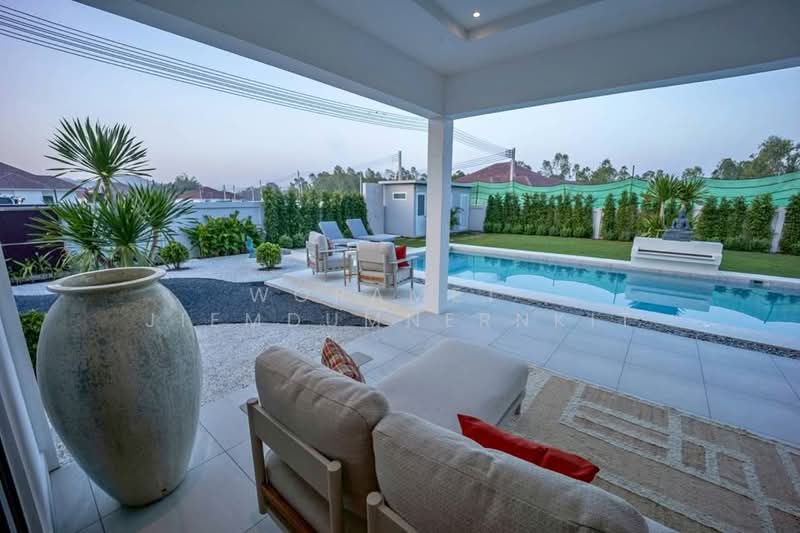 3-BR House, Prachuap Khiri Khan, Nong Kae, Hua Hin, Prachuap Khiri Khan, 3 Bedrooms, 250 sqm, Single Detached House For Sale, by Woramet Jiemdumnernkit, 500488577 - DDproperty.com