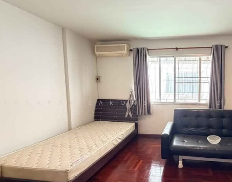 undefined, Bangkok, Chan Kasem, Chatuchak, Bangkok, 4 Bedrooms, 71 sqm, Townhouse For Sale, by Tanapat Sakonsontised, 500488589 - DDproperty.com