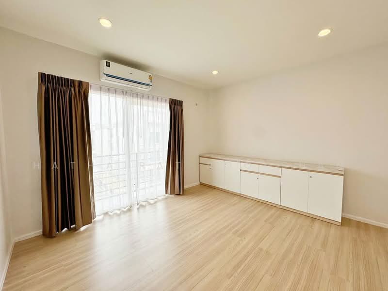 undefined, Bangkok, Suan Luang, Bangkok, 3 Bedrooms, 178 sqm, Townhouse For Sale, by Hathairat Rookphan, 500488606 - DDproperty.com