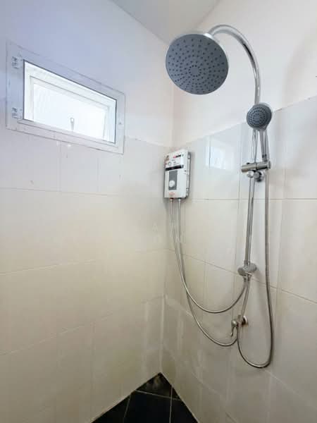 undefined, Bangkok, Lat Phrao, Bangkok, 4 Bedrooms, 200 sqm, Single Detached House For Sale, by Tanapat Sakonsontised, 500488622 - DDproperty.com