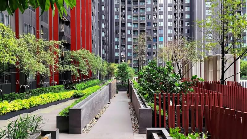 Life Asoke Hype, Bangkok, 339 Chaturathit Rd, Makkasan, Ratchathewi, Bangkok, 1 Bedroom, 32 sqm, Condo For Rent, by Tanapat Sakonsontised, 500488625 - DDproperty.com