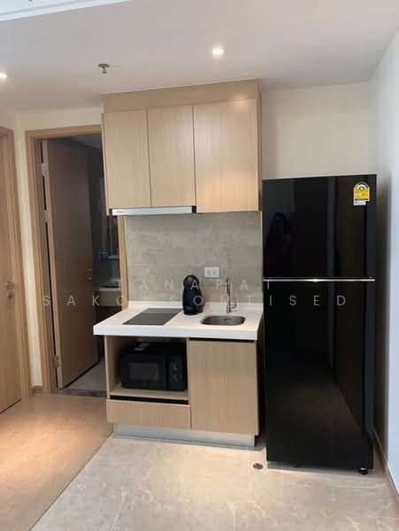 Regal Sathon-Naradhiwas, Bangkok, Naradhiwas Rajanagarindra Road, Thung Maha Mek, Sathon, Bangkok, 1 Bedroom, 33 sqm, Condo For Rent, by Tanapat Sakonsontised, 500488632 - DDproperty.com