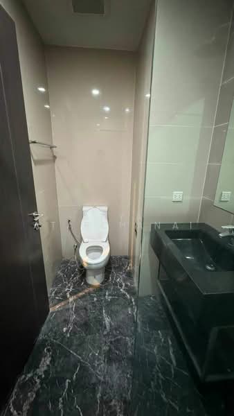 The Edge Sukhumvit 23, Bangkok, 6 Soi Sukhumvit 23, Khlongtoei Nua, Watthana, Bangkok, 1 Bedroom, 33 sqm, Condo For Rent, by Anya Atarchanai, 500488643 - DDproperty.com