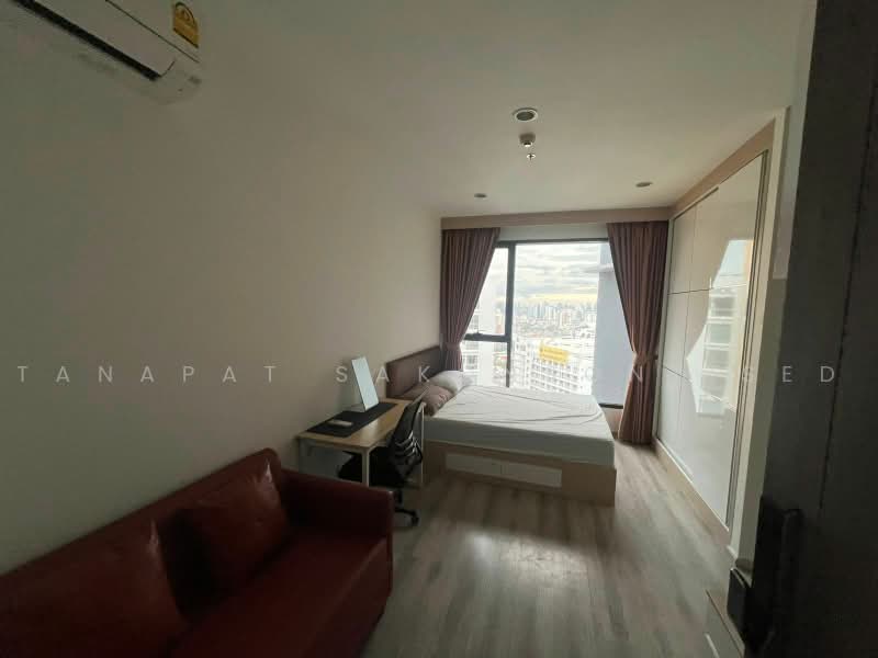 IDEO Mobi Asoke, Bangkok, New Petchaburi Road, Bang Kapi, Huai Khwang, Bangkok, 1 Bedroom, 28 sqm, Condo For Rent, by Tanapat Sakonsontised, 500488655 - DDproperty.com