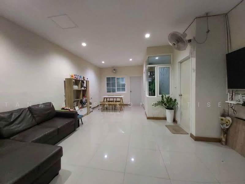 Golden Town Suksawat-Buddha, Bangkok, 345 Soi Suksawat 30, Bangpakok, Rat Burana, Bangkok, 3 Bedrooms, 150 sqm, Single Detached House For Sale, by Tanapat Sakonsontised, 500488660 - DDproperty.com