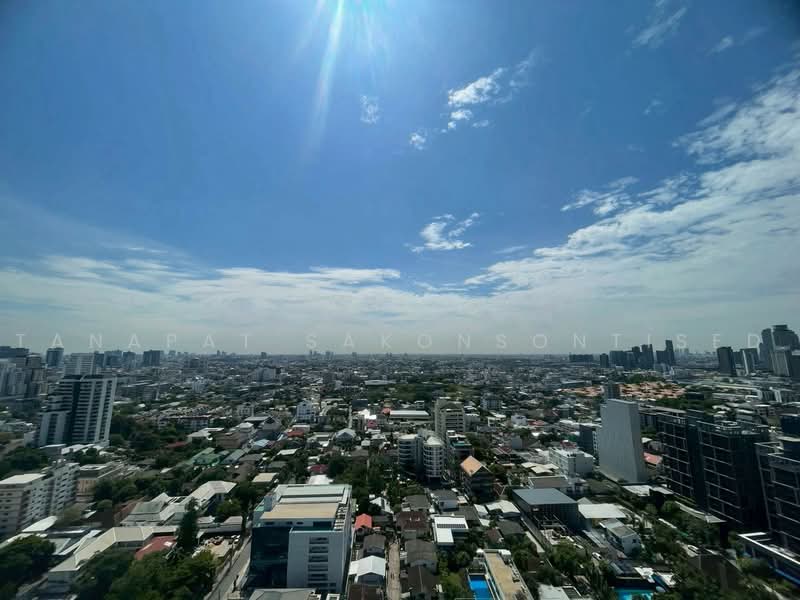 Maru Ekkamai 2, Bangkok, 70-5 Sukhumvit 63 Road, Phra Kanong Nua, Watthana, Bangkok, 1 Bedroom, 30 sqm, Condo For Rent, by Tanapat Sakonsontised, 500488666 - DDproperty.com