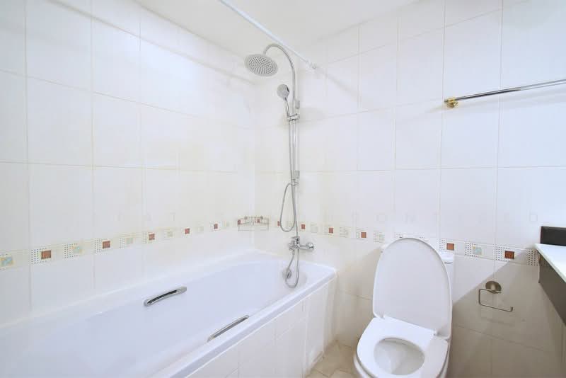 Las Colinas, Bangkok, Sukhumvit 21 Road, Khlongtoei Nua, Watthana, Bangkok, 2 Bedrooms, 100 sqm, Condo For Rent, by Tanapat Sakonsontised, 500488670 - DDproperty.com