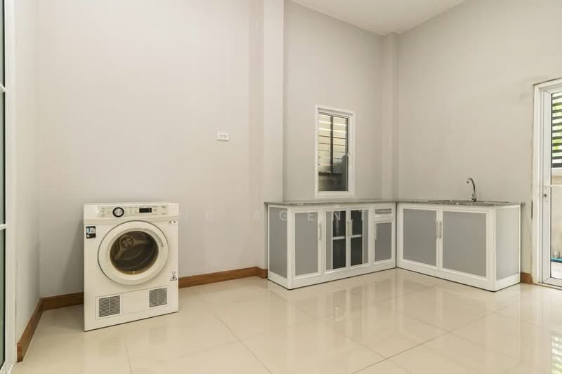 Baan Lalin In The Park Watcharapol-Paholyothin, Bangkok, Rattanagosin Road, Khlong Tanon, Sai Mai, Bangkok, 4 Bedrooms, 140 sqm, Single Detached House For Rent, by NR AGENT, 500488705 - DDproperty.com