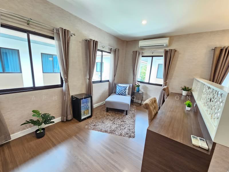 undefined, Bangkok, Nong Bon, Prawet, Bangkok, 4 Bedrooms, 228 sqm, Single Detached House For Rent, by Aphisit Khotudon, 500488708 - DDproperty.com