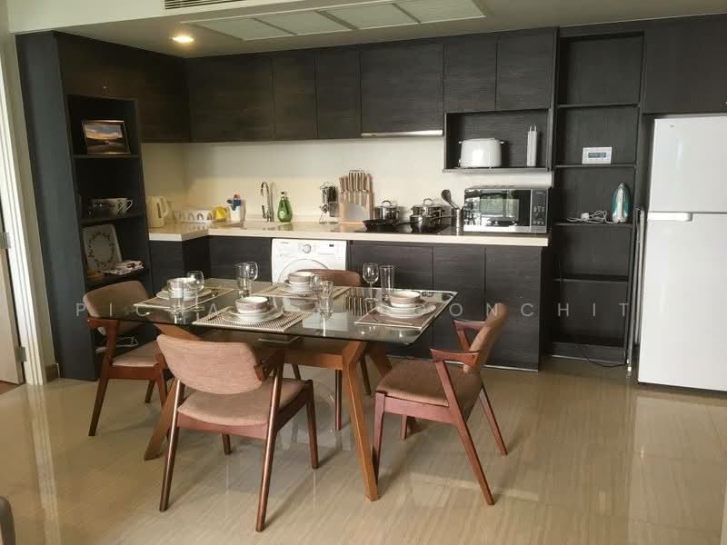Downtown Forty Nine, Bangkok, Sukhumvit 39 Road, Khlong Tan Nua, Watthana, Bangkok, 2 Bedrooms, 62 sqm, Condo For Sale, by Pichamon Boonchit, 500488714 - DDproperty.com