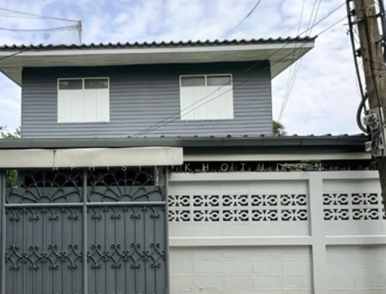 4-BR House, Bangkok, Wong Sawang, Bang Sue, Bangkok, 4 Bedrooms, 220 sqm, Single Detached House For Sale, by Aphisit Khotudon, 500488719 - DDproperty.com