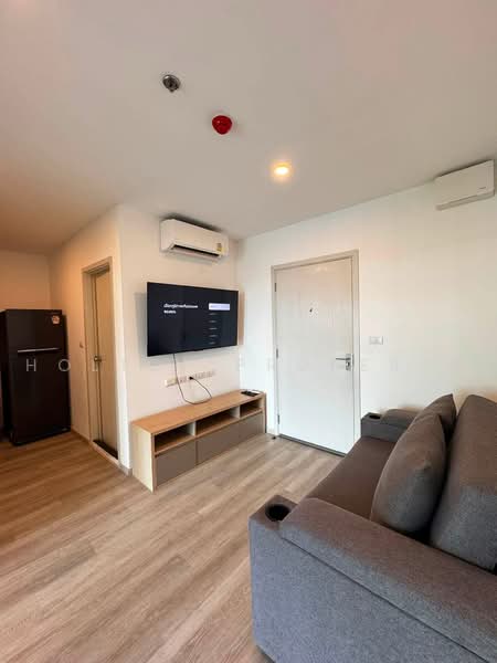 Elio Sathorn-Wutthakat, Bangkok, Kanlapaphruek Road, Bangko, Chom Thong, Bangkok, 1 Bedroom, 35 sqm, Condo For Rent, by Holtop Property, 500488728 - DDproperty.com