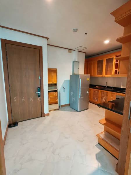 Citi Smart Sukhumvit 18, Bangkok, 366 Soi Sukhumvit 18, Sukhumvit Road, Khlong Toei, Bangkok, 3 Bedrooms, 125 sqm, Condo For Rent, by Tanapat Sakonsontised, 500488737 - DDproperty.com