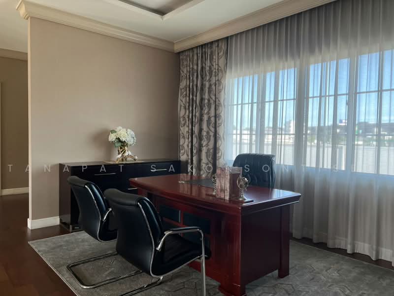 Narasiri Bangna, Samut Prakan, Bangna-Trad Road, Bangphli Yai, Bang Plee, Samut Prakan, 4 Bedrooms, 500 sqm, Single Detached House For Rent, by Tanapat Sakonsontised, 500488757 - DDproperty.com