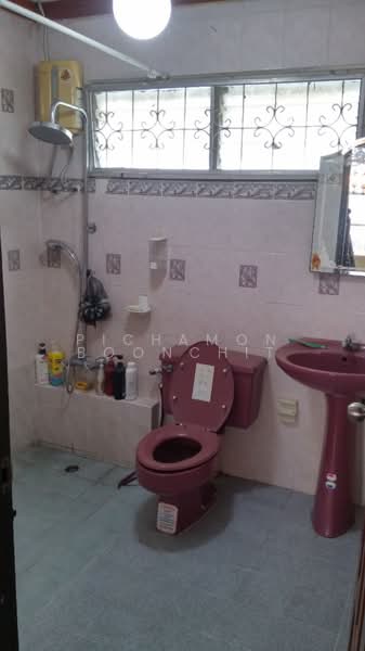 3-BR House, Bangkok, Bang Kae Nua, Bang Khae, Bangkok, 3 Bedrooms, 150 sqm, Single Detached House For Sale, by Pichamon Boonchit, 500488761 - DDproperty.com