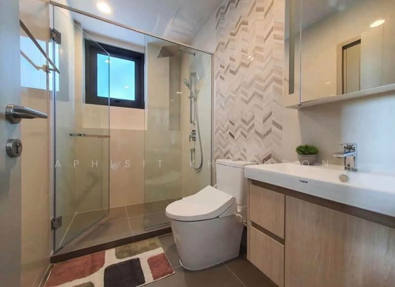 Oka Haus Sukhumvit 36, Bangkok, 3399 Rama 4 Road, Khong Tan, Khlong Toei, Bangkok, 2 Bedrooms, 41 sqm, Condo For Rent, by Aphisit Khotudon, 500488763 - DDproperty.com