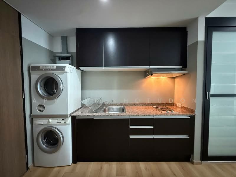 Noble Remix, Bangkok, 772 Soi Sukhumvit 36, Sukhumvit Road, Khong Tan, Khlong Toei, Bangkok, 1 Bedroom, 40 sqm, Condo For Rent, by Aphisit Khotudon, 500488778 - DDproperty.com