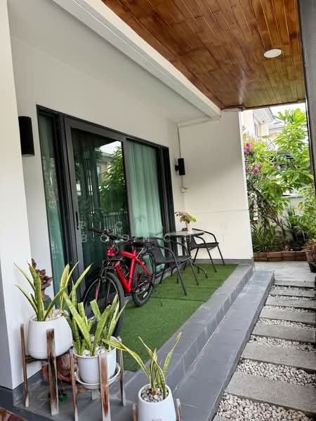 Centro Wongwaen-Chatuchot, Bangkok, Soi Wongsakon 1, Kanchanaphisek parallel Road, Sam Wa Tawan Tok, Khlong Sam Wa, Bangkok, 4 Bedrooms, 227 sqm, Single Detached House For Sale, by Pichamon Boonchit, 500488784 - DDproperty.com