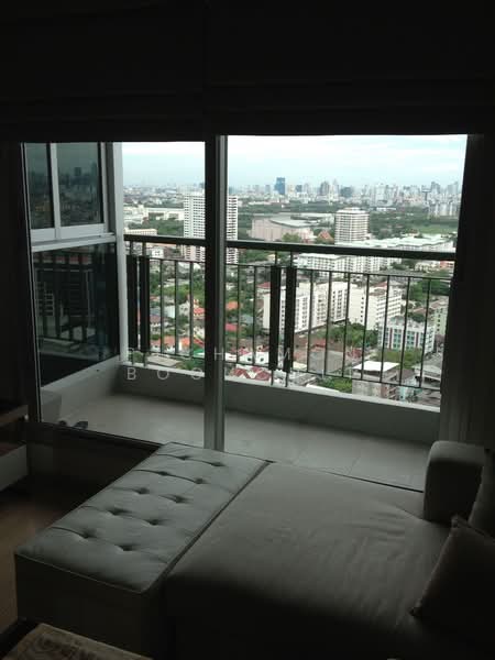 Rhythm Ratchada-Huaikwang, Bangkok, 218 Ratchadaphisek Road, Huai Khwang, Bangkok, 1 Bedroom, 46 sqm, Condo For Sale, by Pichamon Boonchit, 500488807 - DDproperty.com