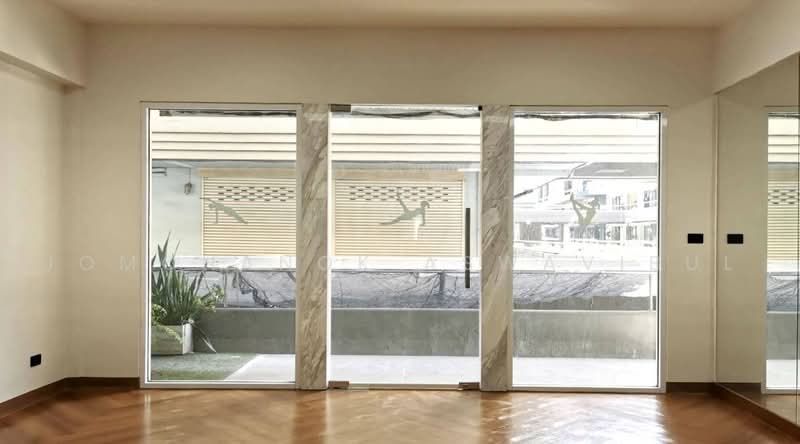 Park Avenue Ekkamai, Bangkok, Sukhumvit 63, Khlong Tan Nua, Watthana, Bangkok, , 280 sqm, Shophouse For Rent, by Jomchanok Aswavibul, 500488827 - DDproperty.com