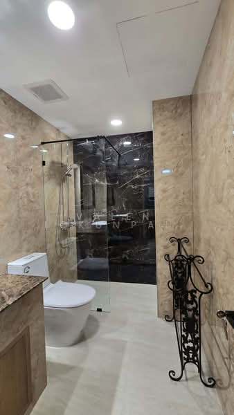 Grand Condotel Jomtien, Chon Buri (Pattaya), Moo 12 Thappraya Rd, Nong Pru, Bang Lamung (Pattaya), Chon Buri (Pattaya), 3 Bedrooms, 196 sqm, Condo For Sale, by Valen Lokunpai , 500488866 - DDproperty.com