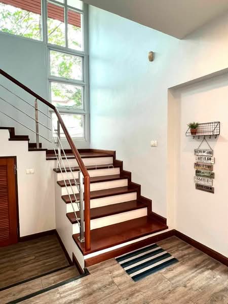 Seabreeze Villa Pattaya, Chon Buri (Pattaya), ถนนสุขุมวิท, Bang Lamung, Bang Lamung (Pattaya), Chon Buri (Pattaya), 3 Bedrooms, 250 sqm, Villa For Sale, by Valen Lokunpai , 500488888 - DDproperty.com