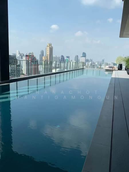 Noble Around Sukhumvit 33, Bangkok, 17 Soi Sukhumvit 33, Khlong Tan Nua, Watthana, Bangkok, 2 Bedrooms, 56 sqm, Condo For Rent, by Thanachot Khantigamongun, 500488912 - DDproperty.com