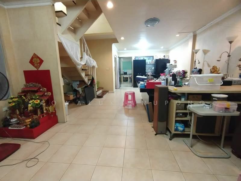 Park Gallery Srinakarin, Samut Prakan, Soi Pattana Community 21, Bang Kaeo, Bang Plee, Samut Prakan, 4 Bedrooms, 170 sqm, Townhouse For Sale, by Saowaluk Anupong, 500488926 - DDproperty.com