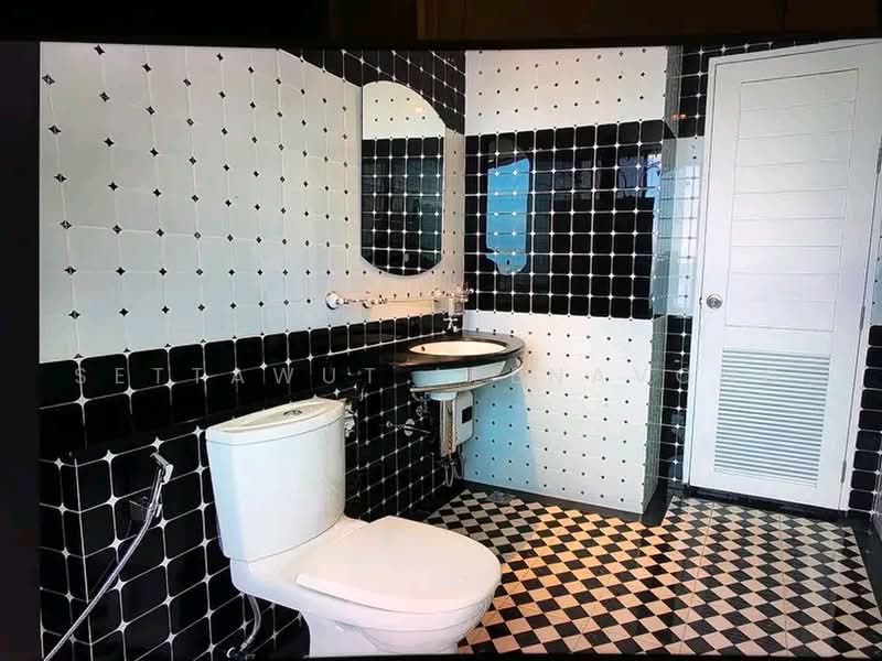 Watermark Chaophraya, Bangkok, Soi Charoennakorn 39-41, Charoennakorn Road, Bang Lam Phu Lang, Khlong San, Bangkok, 3 Bedrooms, 167 sqm, Condo For Sale, by Settawut Leenavong, 500488982 - DDproperty.com