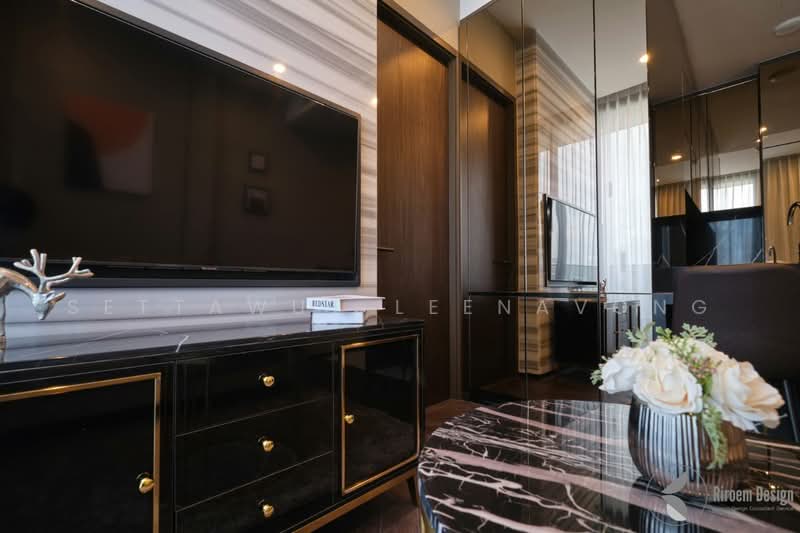 The Esse Sukhumvit 36, Bangkok, Soi Sukhumvit 36, Sukhumvit Road, Phra Kanong, Khlong Toei, Bangkok, 1 Bedroom, 38 sqm, Condo For Rent, by Settawut Leenavong, 500488991 - DDproperty.com