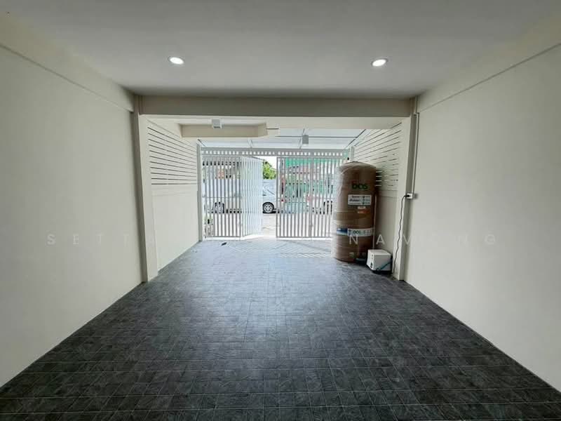 บ้าน 2-ห้องนอน, กรุงเทพ, ลาดพร้าว, ลาดพร้าว, กรุงเทพ, 93 ตร.ม., บ้านเดี่ยว ขาย, โดย Settawut Leenavong, 500488996 - DDproperty.com