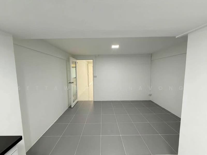 2-BR House, Bangkok, Lat Phrao, Lat Phrao, Bangkok, 2 Bedrooms, 93 sqm, Single Detached House For Sale, by Settawut Leenavong, 500488996 - DDproperty.com