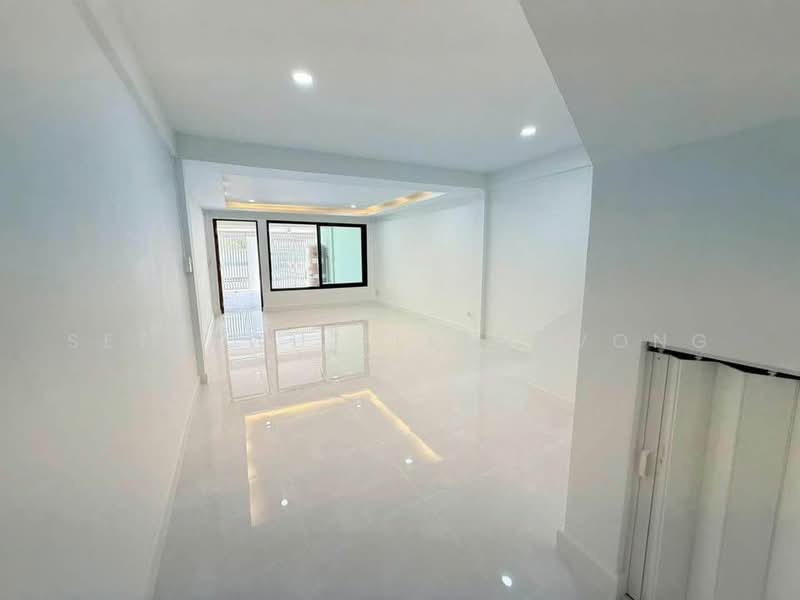 2-BR House, Bangkok, Lat Phrao, Lat Phrao, Bangkok, 2 Bedrooms, 93 sqm, Single Detached House For Sale, by Settawut Leenavong, 500488996 - DDproperty.com