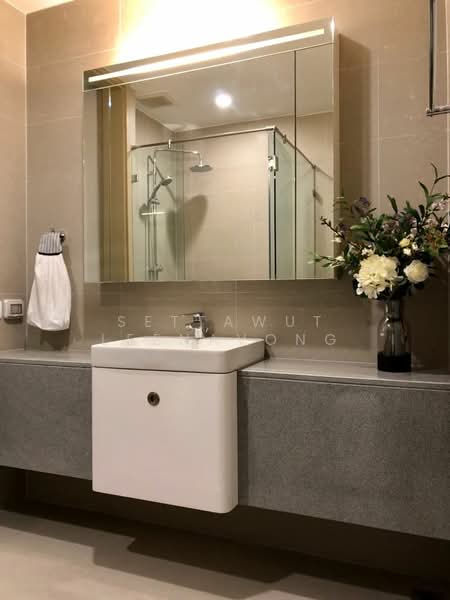 Noble Ploenchit, Bangkok, 1035 Ploenchit Road, Lumphini, Pathum Wan, Bangkok, 1 Bedroom, 62 sqm, Condo For Rent, by Settawut Leenavong, 500489012 - DDproperty.com