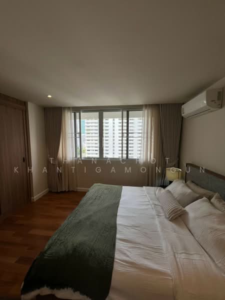 D.S. Tower 1 Sukhumvit 33, Bangkok, Soi Phrom Chit, Khlong Tan Nua, Watthana, Bangkok, 4 Bedrooms, 236 sqm, Condo For Sale, by Thanachot Khantigamongun, 500489066 - DDproperty.com