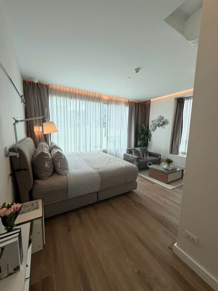 Wilshire Condominium, Bangkok, 80 Soi Sukhimvit 22, Khlong Toei, Bangkok, 3 Bedrooms, 160 sqm, Condo For Rent, by Pitchocha Kiatsinpon, 500489074 - DDproperty.com