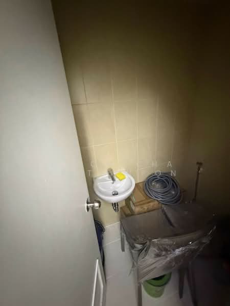 Wilshire Condominium, Bangkok, 80 Soi Sukhimvit 22, Khlong Toei, Bangkok, 3 Bedrooms, 160 sqm, Condo For Rent, by Pitchocha Kiatsinpon, 500489074 - DDproperty.com