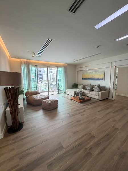 Wilshire Condominium, Bangkok, 80 Soi Sukhimvit 22, Khlong Toei, Bangkok, 3 Bedrooms, 160 sqm, Condo For Rent, by Pitchocha Kiatsinpon, 500489074 - DDproperty.com