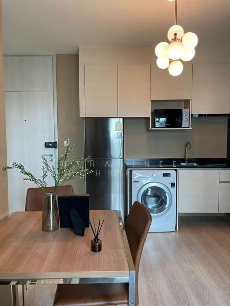 Noble Revolve Ratchada 2, Bangkok, 70 Soi Ratchadaphisek 10, Ratchadaphisek Road, Huai Khwang, Bangkok, 2 Bedrooms, 39 sqm, Condo For Sale, by Suthasinee Chenchopching, 500489083 - DDproperty.com