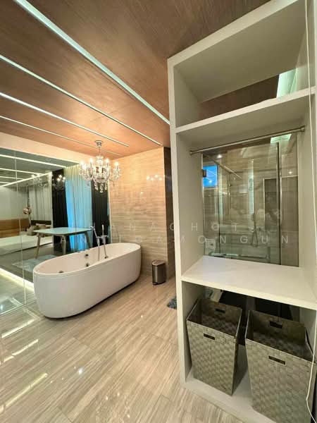 Citi Smart Sukhumvit 18, Bangkok, 366 Soi Sukhumvit 18, Sukhumvit Road, Khlong Toei, Bangkok, 3 Bedrooms, 240 sqm, Condo For Rent, by Thanachot Khantigamongun, 500489086 - DDproperty.com