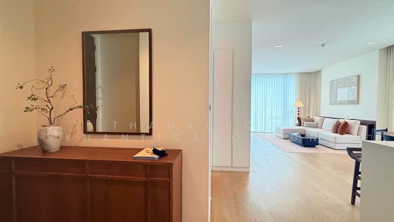 The Strand Thonglor, Bangkok, 36 Soi Sukhumvit 55, Khlong Tan Nua, Watthana, Bangkok, 2 Bedrooms, 91 sqm, Condo For Rent, by Thanachot Khantigamongun, 500489116 - DDproperty.com