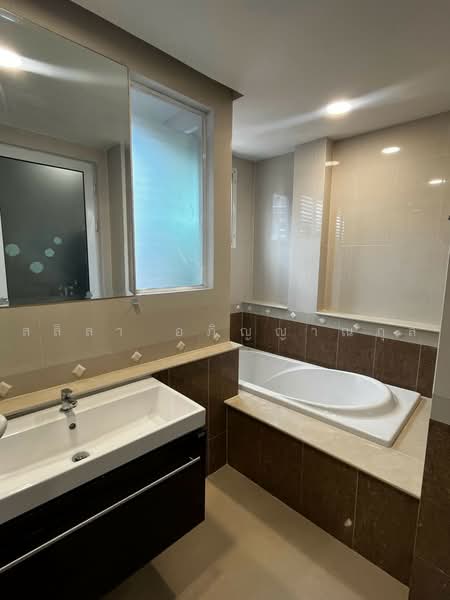 Baan Klang Krung The Nice Ratchavipha : บ้านกลางกรุง เดอะนีซ รัชวิภา, กรุงเทพ, 2 ถนน กำแพงเพชร, ลาดยาว, จตุจักร, กรุงเทพ, 310 ตร.ม., บ้านเดี่ยว ให้เช่า, โดย สลิลา อภิญญาณกุล, 500489190 - DDproperty.com