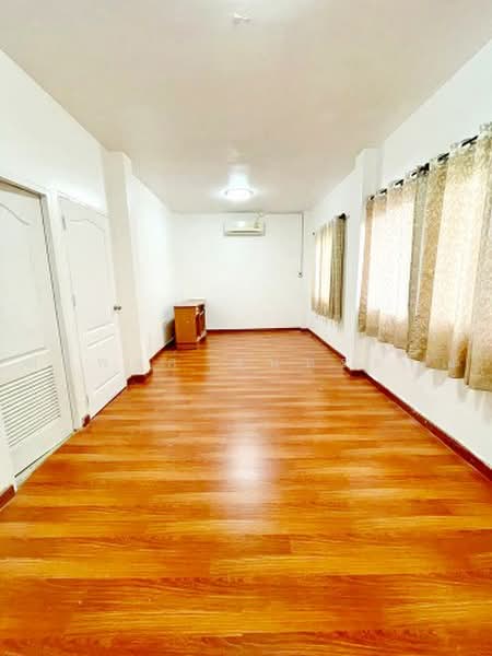 ไม่พบโครงการ, Bangkok, สามวา, Sam Wa Tawan Tok, Khlong Sam Wa, Bangkok, 3 Bedrooms, 160 sqm, Single Detached House For Rent, by ณัฐพงศ์ สุนทรอรุณ, 500489203 - DDproperty.com